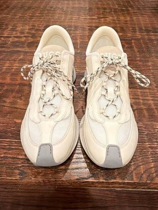 Gucci Other - Gucci Run Suede & Mesh Cream/Grey  Sneakers US14